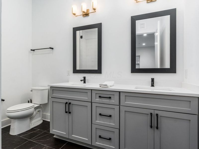 705 Civitas Avenue, Unit C201, Columbus, OH 43215 Photo 29