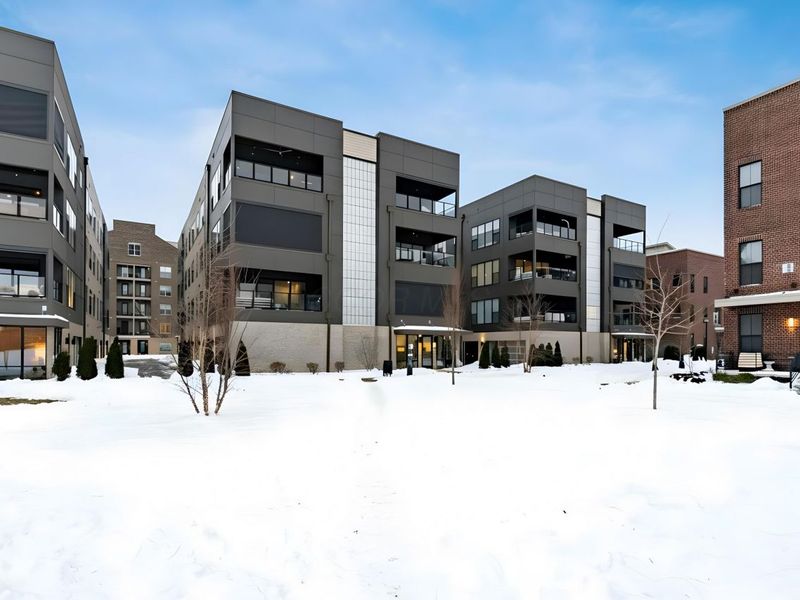 705 Civitas Avenue, Unit C201, Columbus, OH 43215 Photo 39