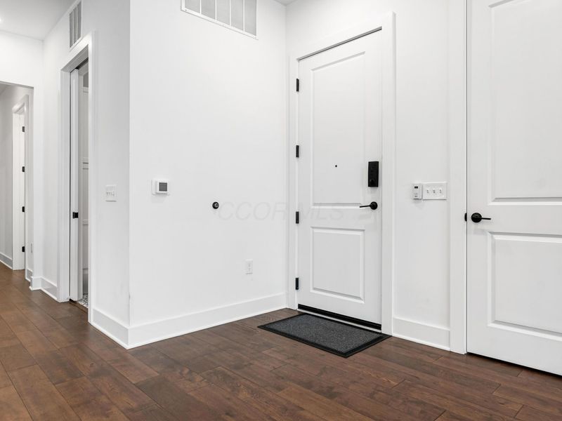 705 Civitas Avenue, Unit C201, Columbus, OH 43215 Photo 5