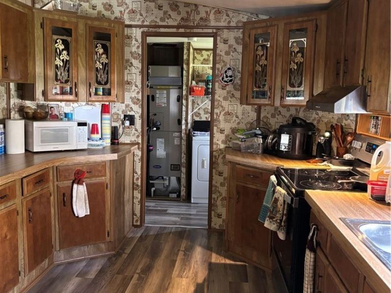 717 Bandy Road, Deerfield, OH 44411 Photo 17