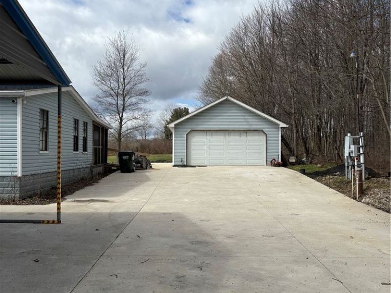 717 Bandy Road, Deerfield, OH 44411 Photo 5