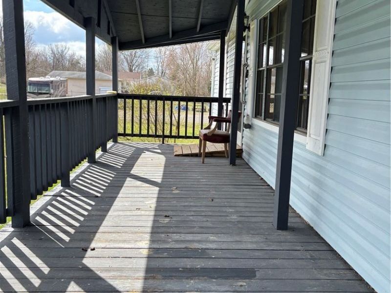 717 Bandy Road, Deerfield, OH 44411 Photo 9