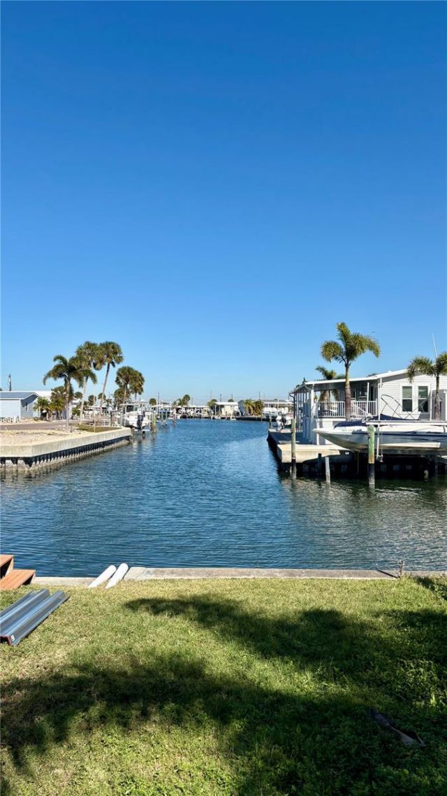 2842 Trinidad Way, Palmetto, FL 34221 Photo