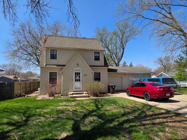 419 12th Street N, Mountain Lake, MN 56159