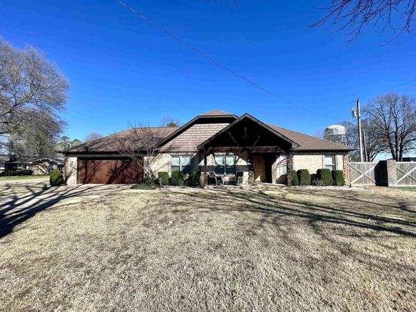 416 Twin Hickory, Trumann, AR 72472