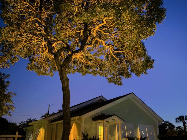 800 Kanuga Drive, West Palm Beach, FL 33401