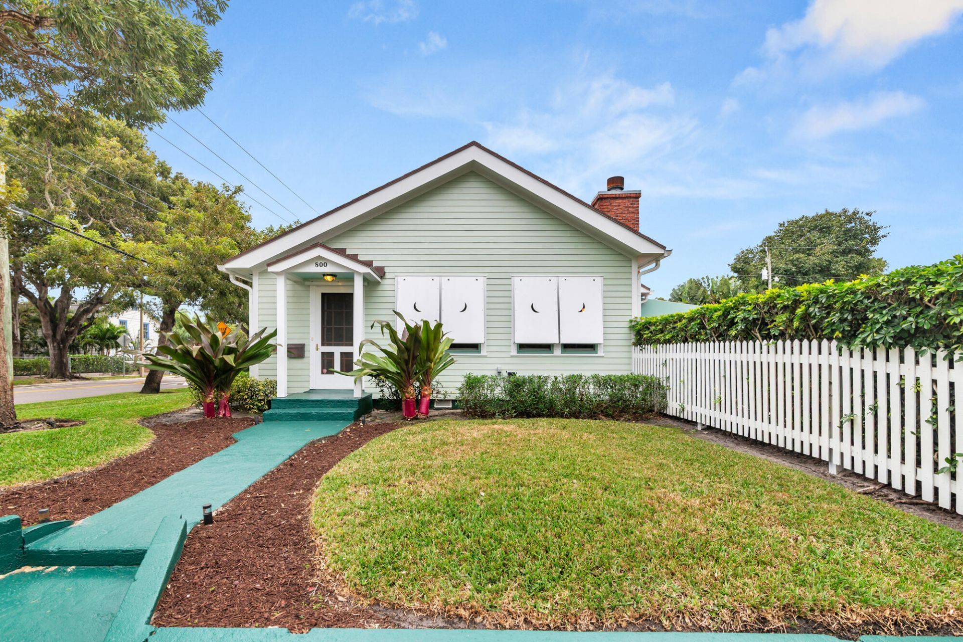 800 Kanuga Drive, West Palm Beach, FL 33401 Photo