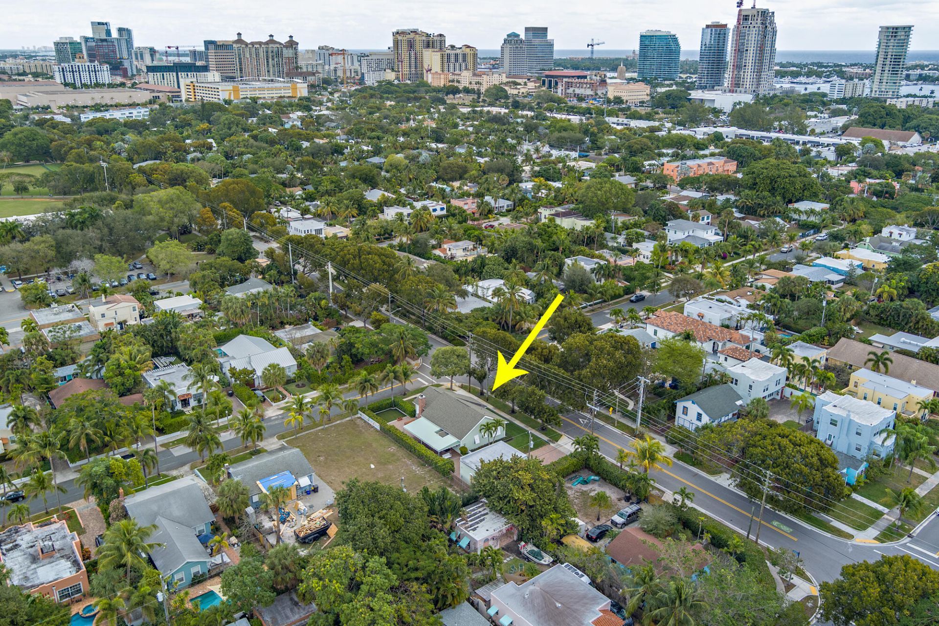 800 Kanuga Drive, West Palm Beach, FL 33401 Photo