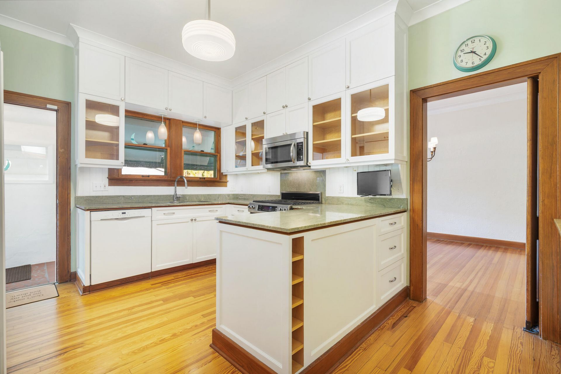 800 Kanuga Drive, West Palm Beach, FL 33401 Photo