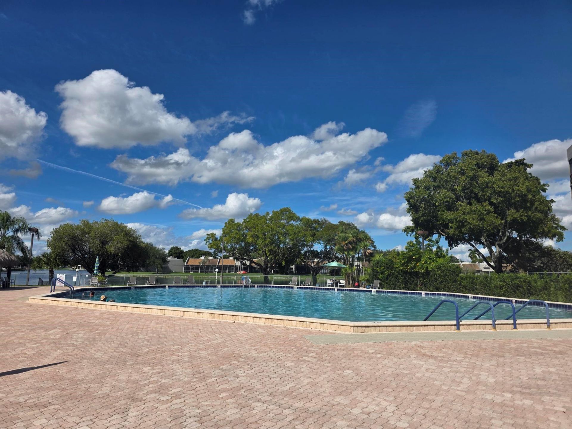 1001 Colony Point Circle, Unit 405, Pembroke Pines, FL 33026 Photo