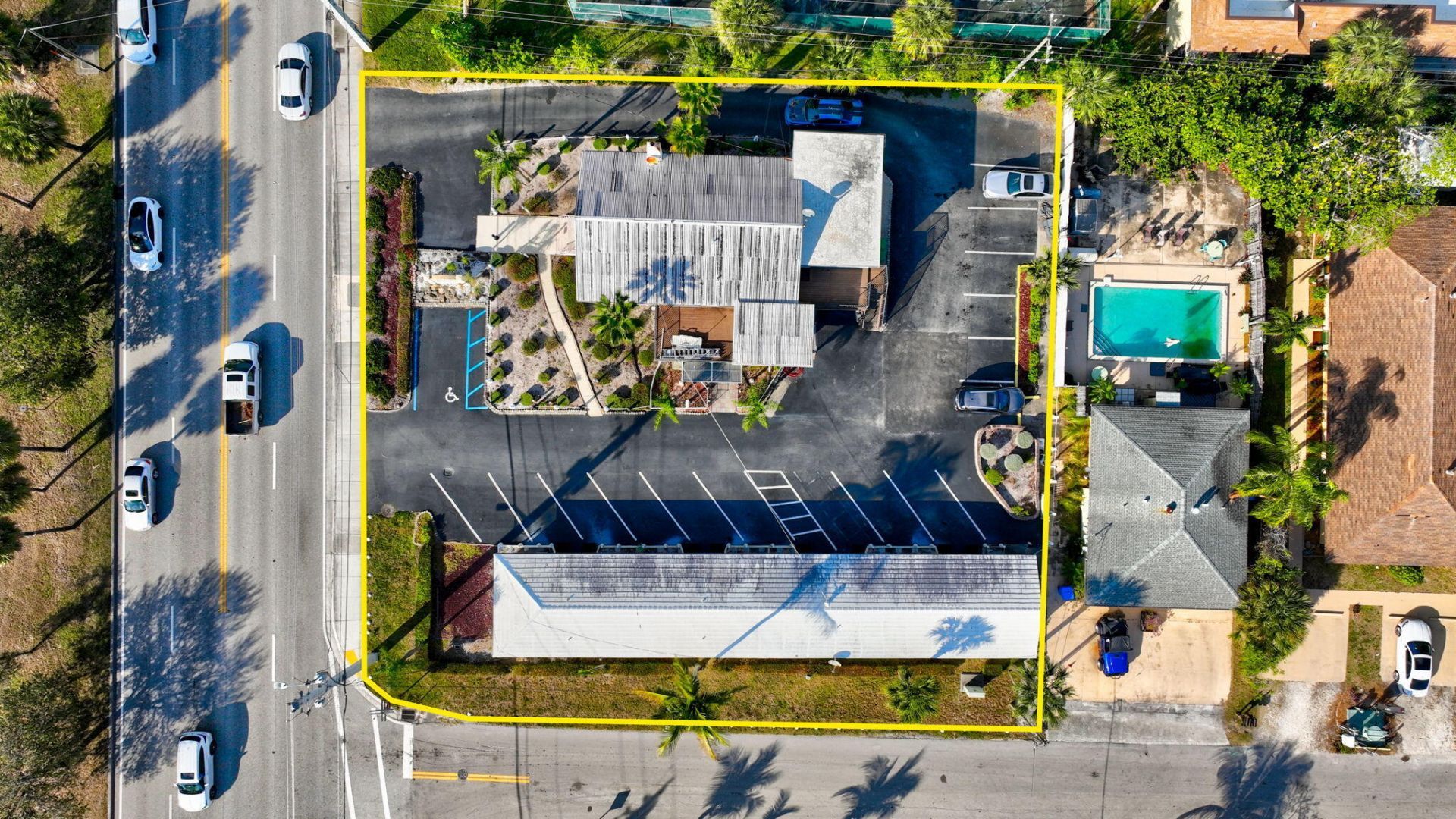 704 N Dixie Highway, Lantana, FL 33462 Photo