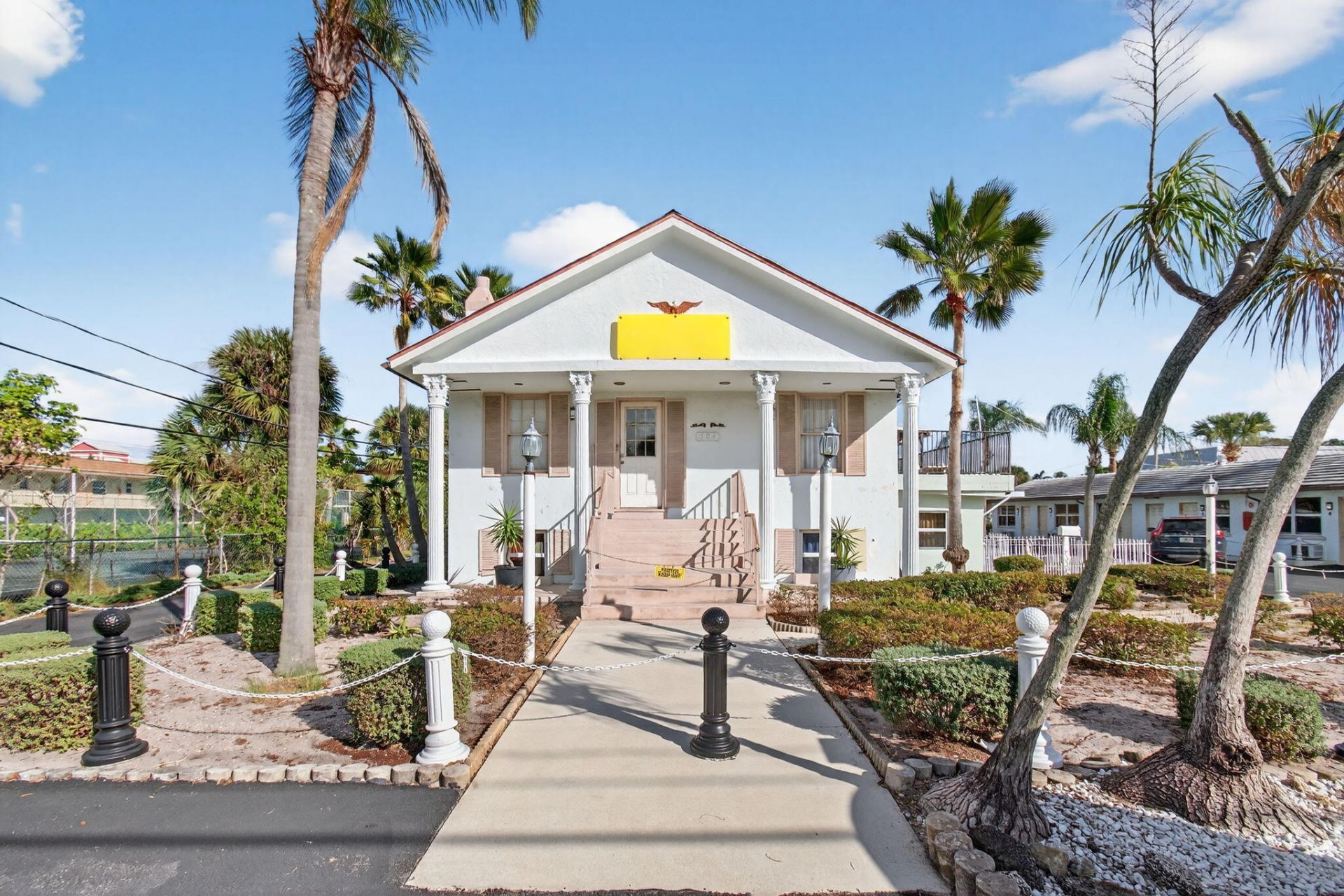 704 N Dixie Highway, Lantana, FL 33462 Photo