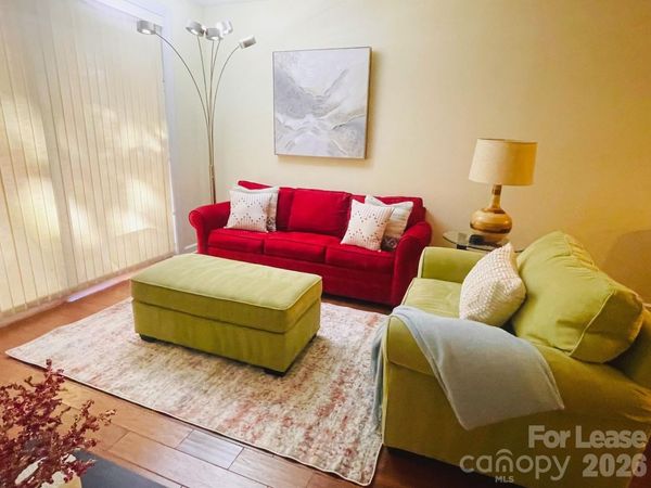 718 Trade Street, Unit 210, Charlotte, NC 28202