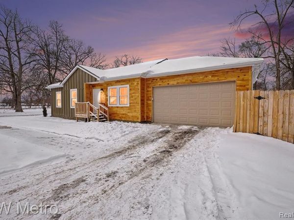 19700 Stahelin Avenue, Detroit, MI 48219