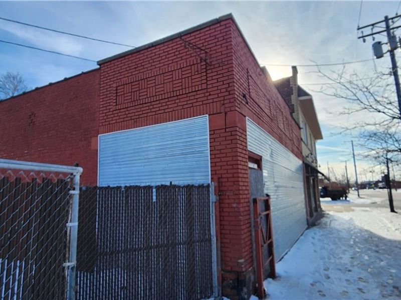 15542 Saint Clair Avenue, Cleveland, OH 44110 Photo 2