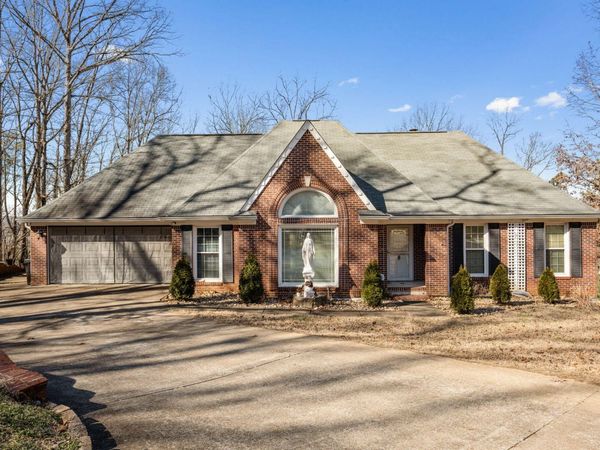 1651 Flagstone Point NW, Cleveland, TN 37312