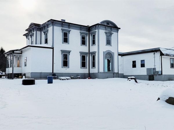 1 Mills Place , Milton, NY 12547