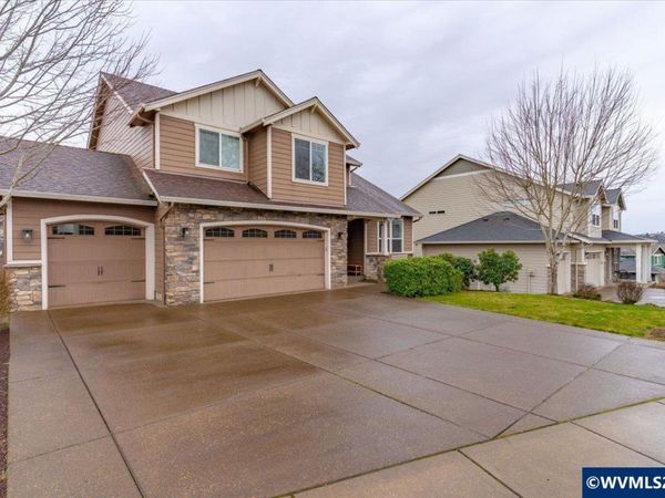 1774 Settlers Spring Dr NW, Salem, OR 97304