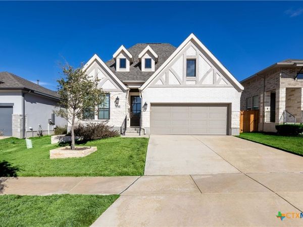 636 Vireos Street, New Braunfels, TX 78132
