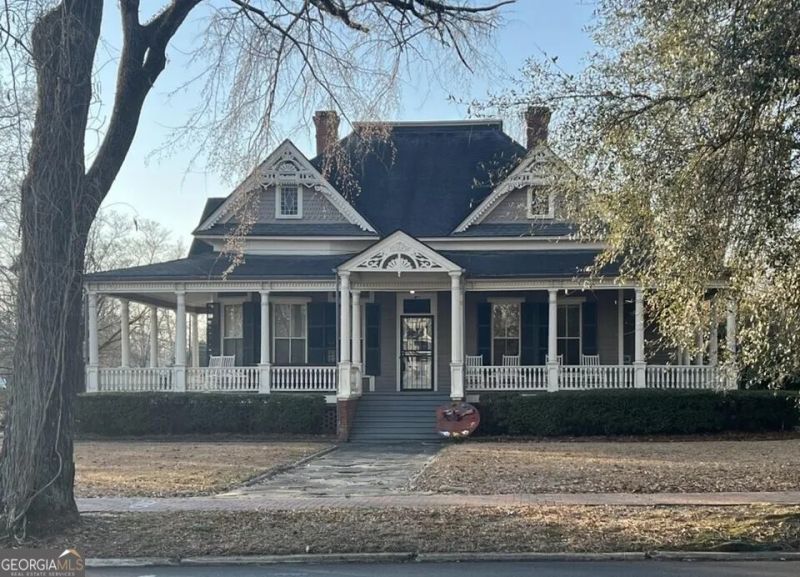 702 Bellevue Avenue, Dublin, GA 31021 Main Photo