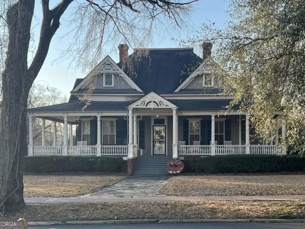 702 Bellevue Avenue, Dublin, GA 31021