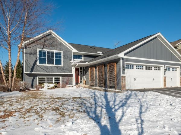 1017 Abbey Road, Northfield, MN 55057