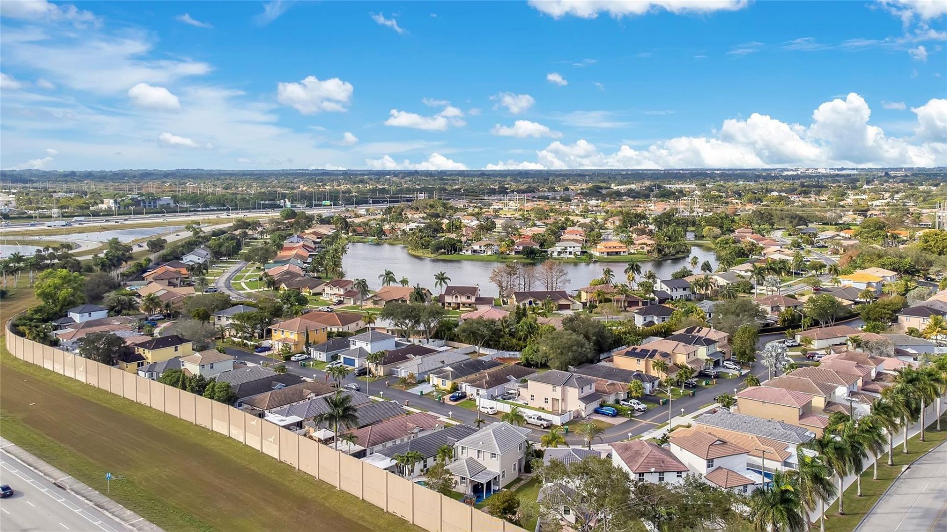 6992 SW 148th Lane, Davie, FL 33331 Photo