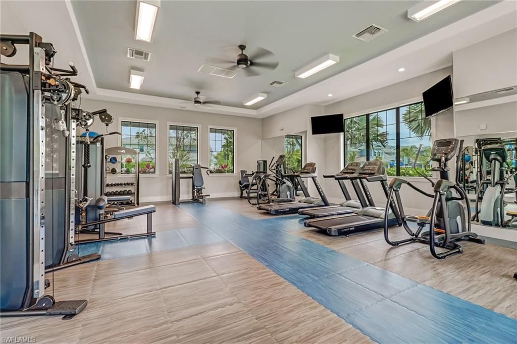 2647 Seychelles Cir, Unit 2202, Naples, FL 34112 Photo