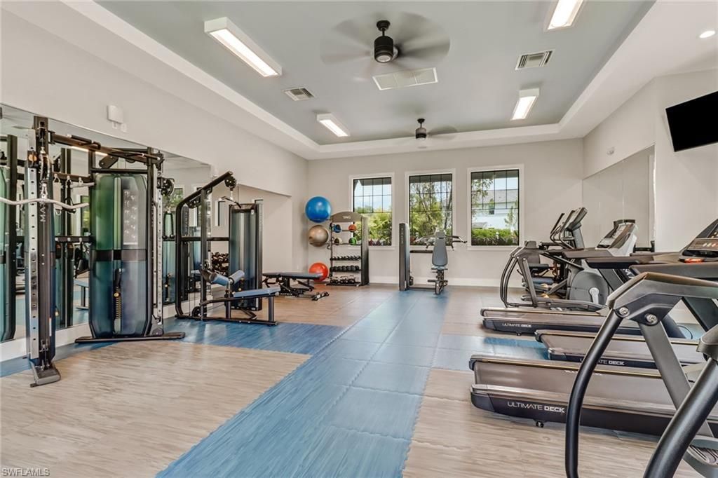 2647 Seychelles Cir, Unit 2202, Naples, FL 34112 Photo