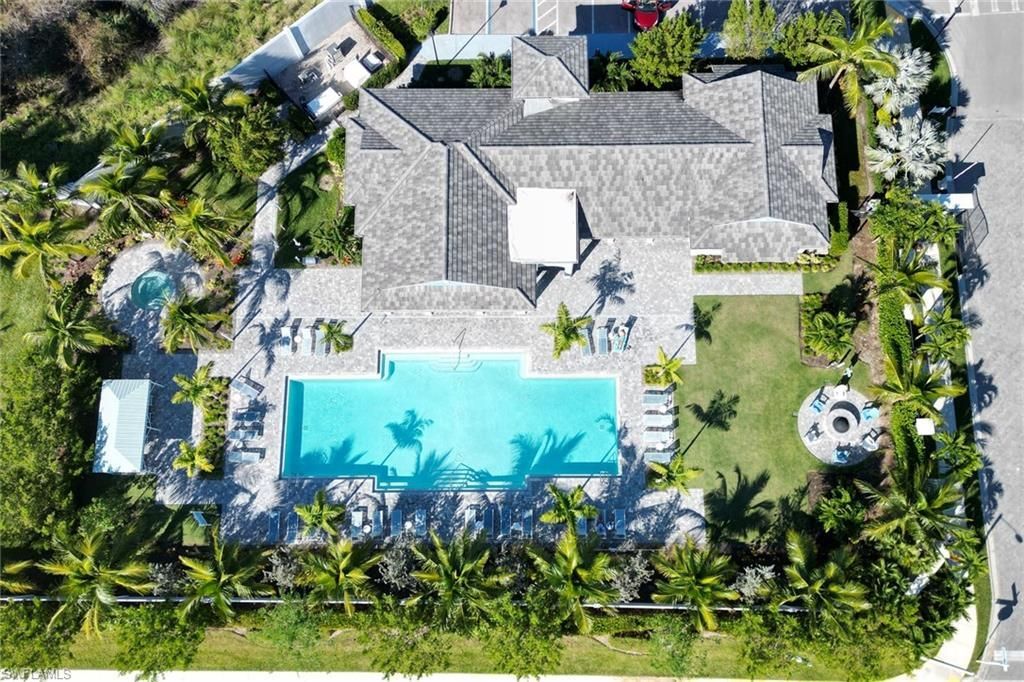 2647 Seychelles Cir, Unit 2202, Naples, FL 34112 Photo