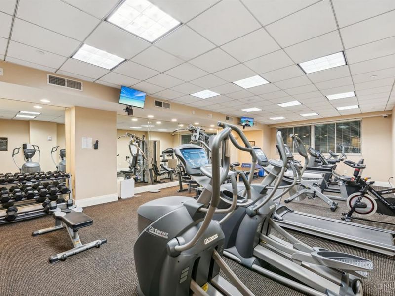 2200 Victory Parkway, Unit 2307, Cincinnati, OH 45206 Photo 32