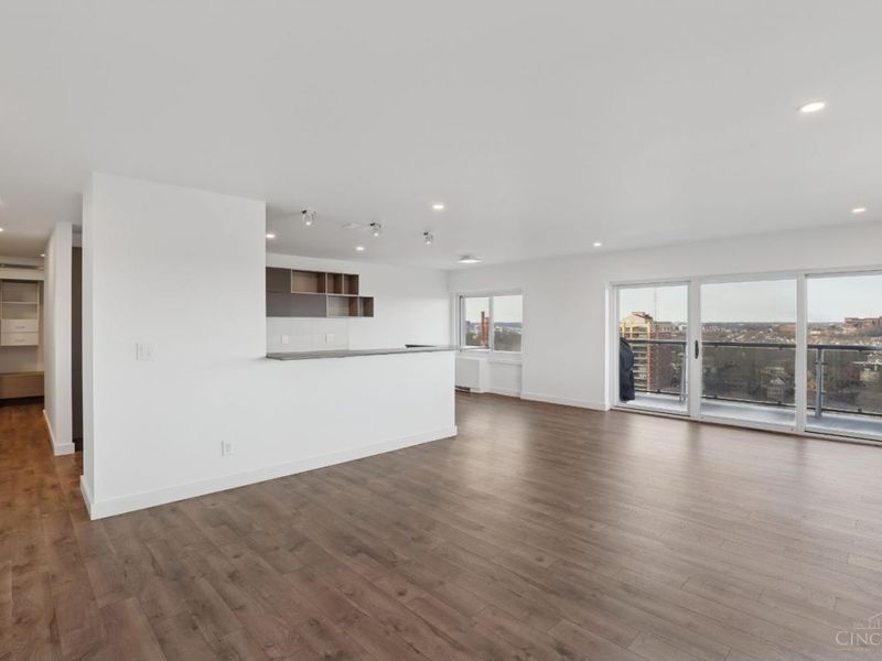 2200 Victory Parkway, Unit 2307, Cincinnati, OH 45206 Photo 5