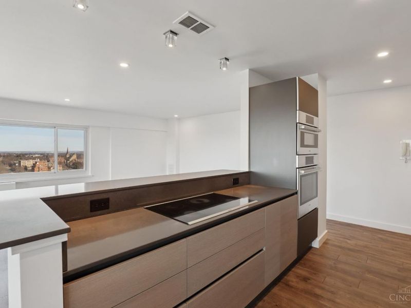 2200 Victory Parkway, Unit 2307, Cincinnati, OH 45206 Photo 7