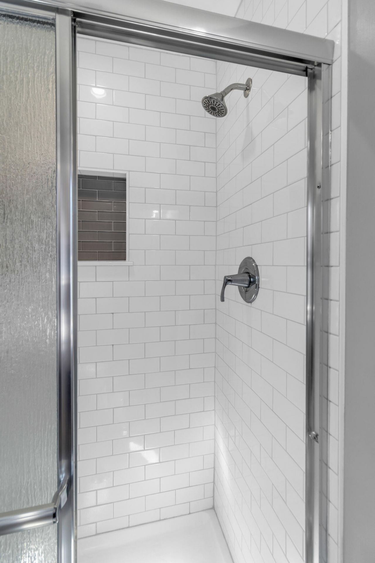 655 Wantoot Boulevard Photo 20