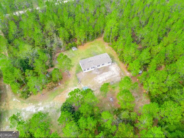 6911 Old Hortense Road, Hortense, GA 31543