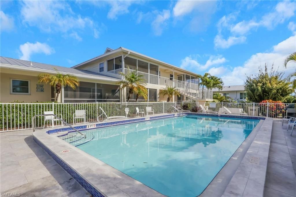 1351 Curlew Ave , Unit 104, Naples, FL 34102 Photo