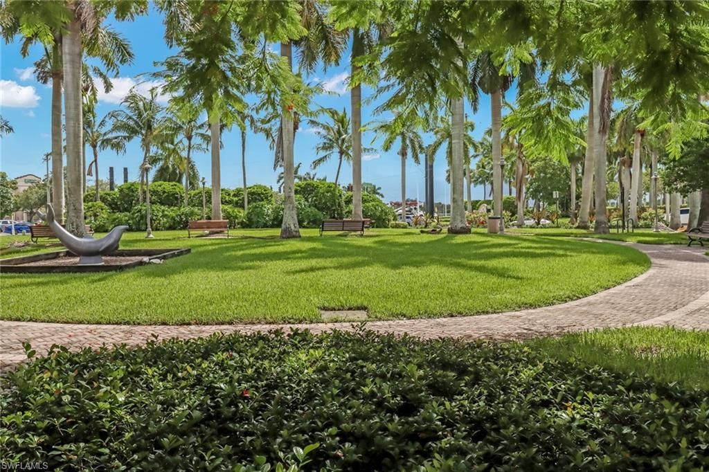 1351 Curlew Ave , Unit 104, Naples, FL 34102 Photo