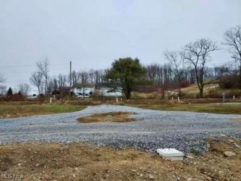 569 Wells Hollow Road, Wellsville, OH 43968 Photo 2