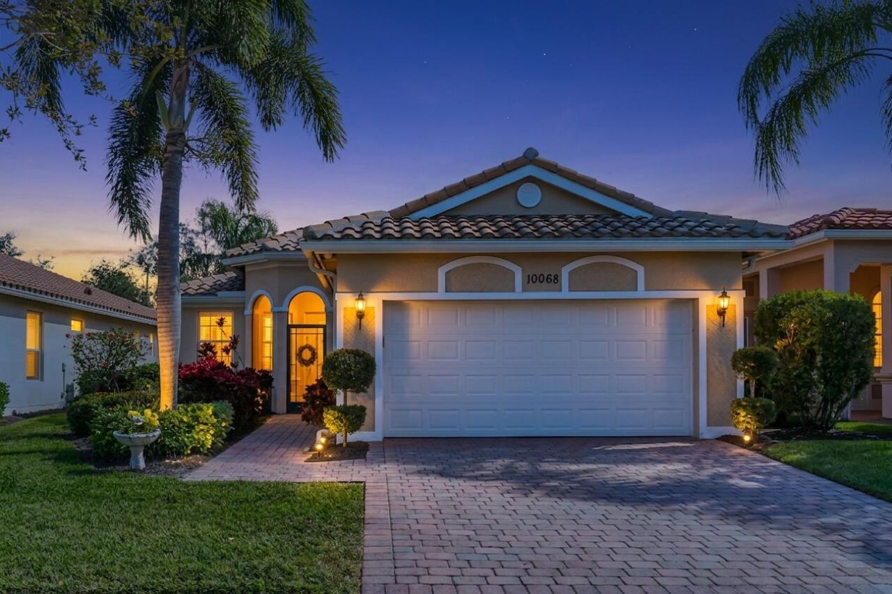 10068 SW Oak Tree Circle, Port Saint Lucie, FL 34987 Photo