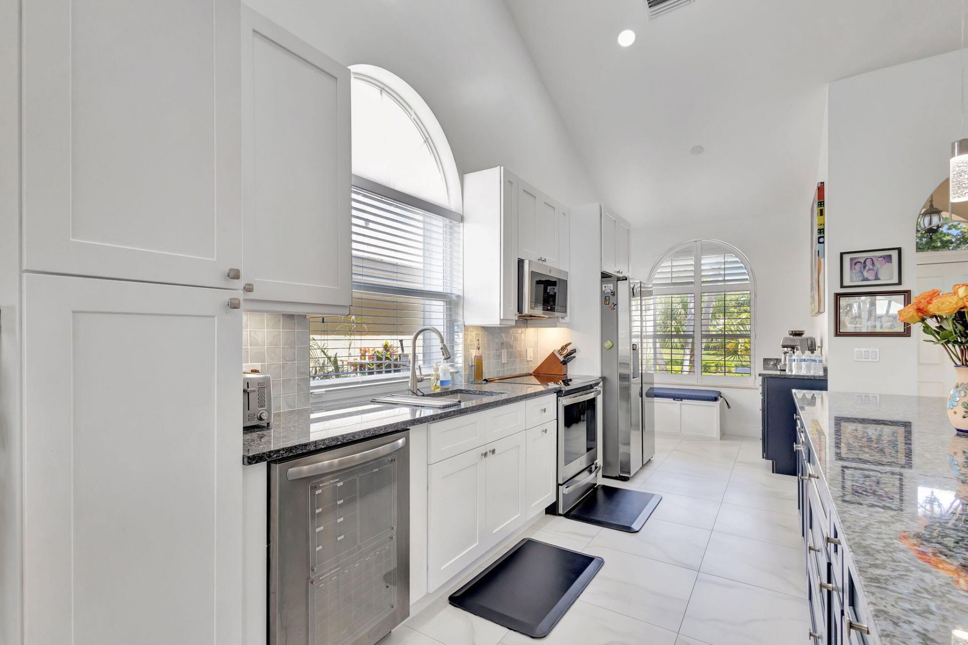 2354 Saratoga Bay Drive, West Palm Beach, FL 33409 Photo