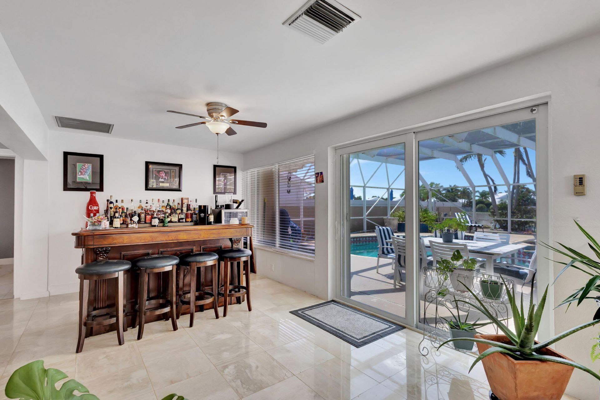 2354 Saratoga Bay Drive, West Palm Beach, FL 33409 Photo