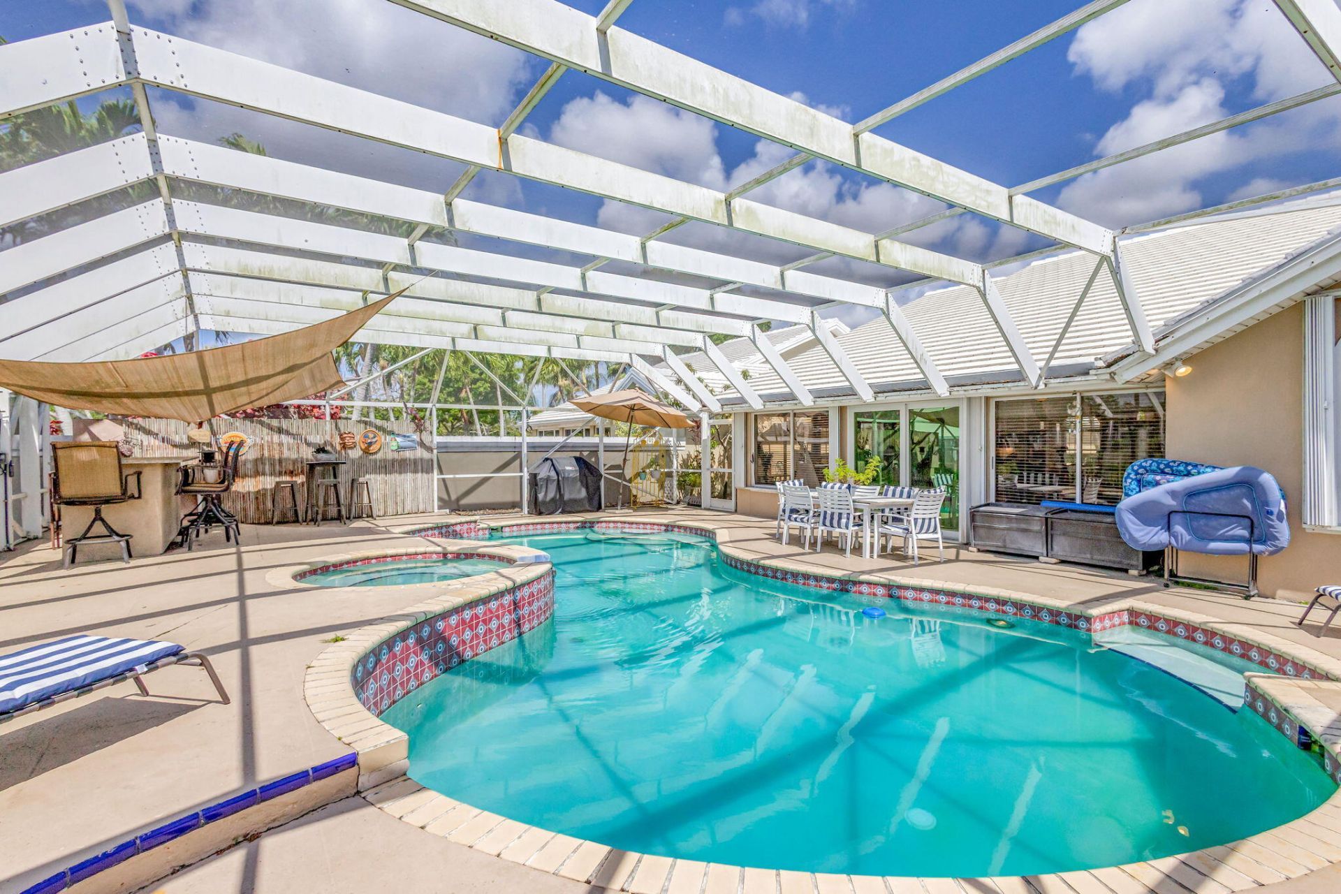 2354 Saratoga Bay Drive, West Palm Beach, FL 33409 Photo