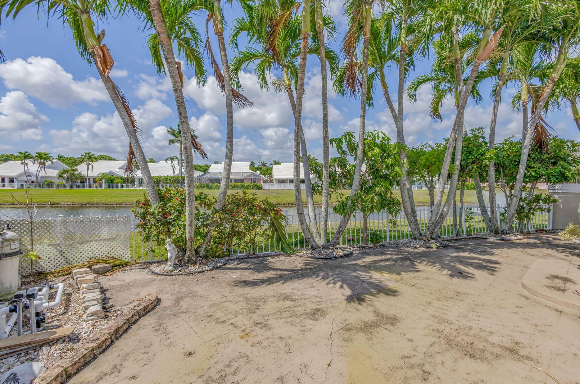 2354 Saratoga Bay Drive, West Palm Beach, FL 33409 Photo