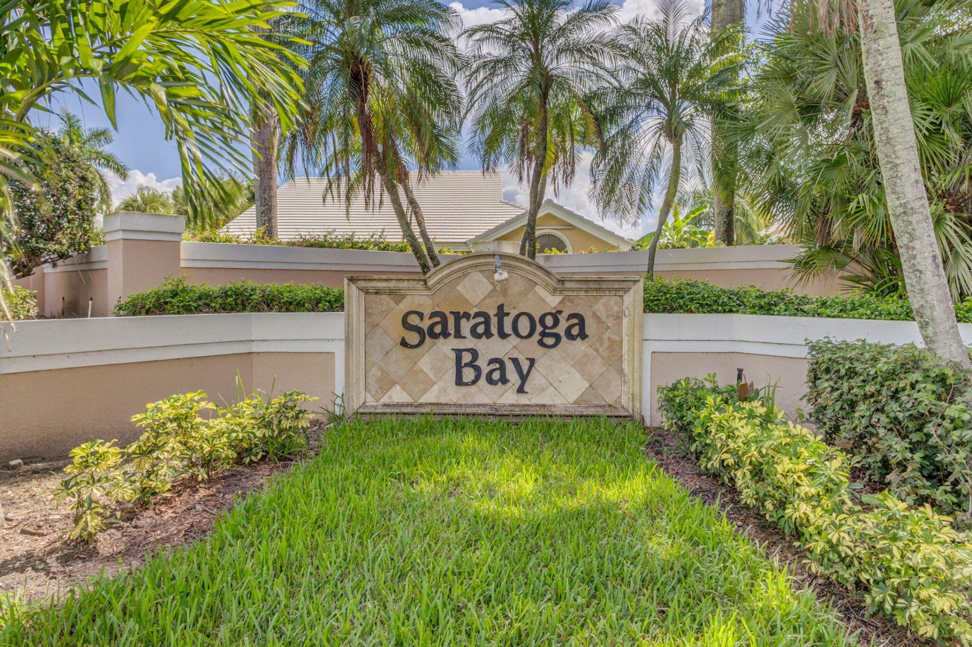 2354 Saratoga Bay Drive, West Palm Beach, FL 33409 Photo