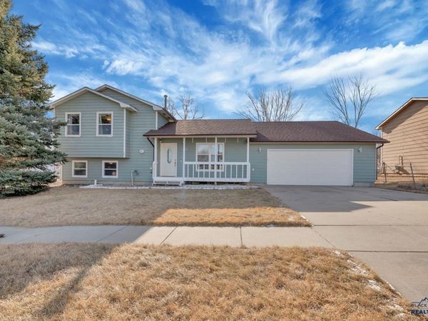 1105 FIR, Rapid City, SD 57701