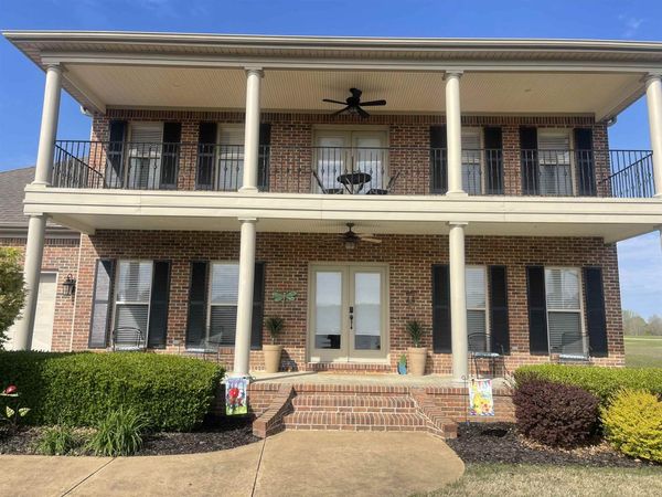 211 GLENMORE ST, Corinth, MS 38834