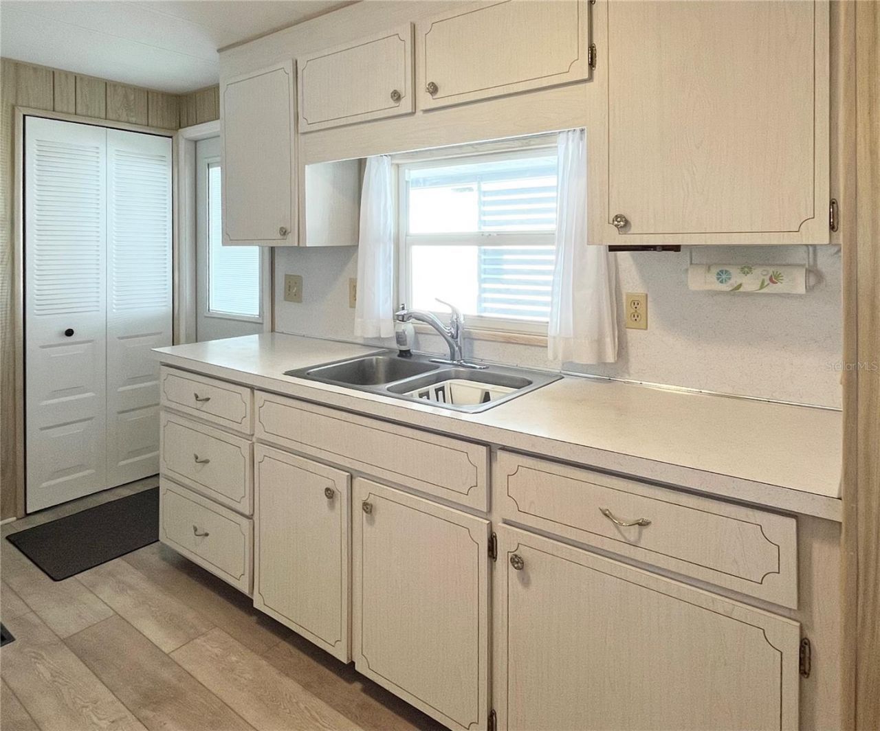 3232 Ash Terrace, Sarasota, FL 34237 Photo