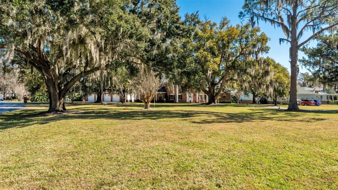 3826 Gaines Court, Winter Haven, FL 33884 Photo