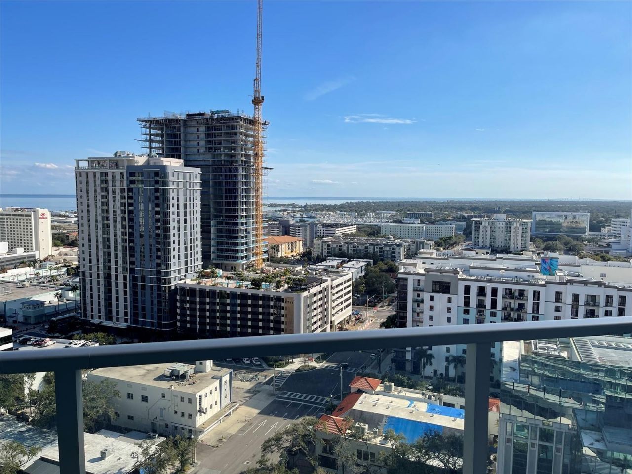 400 Central Ave, Unit 1804, Saint Petersburg, FL 33701 Photo