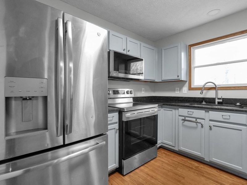 8726 Woodwind Drive, Lewis Center, OH 43035 Photo 10